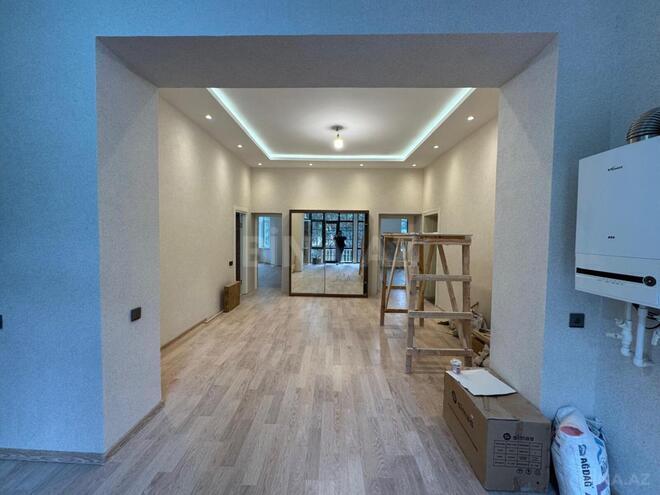 Продаётся 3-комн. вторичка 110 м², м. Ичеришехер, photo 10 from 19