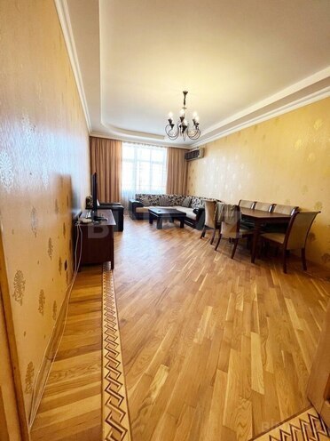 Сдаётся 3-комн. новостройка 130 м², пос. Бадамдар, photo 6 from 22