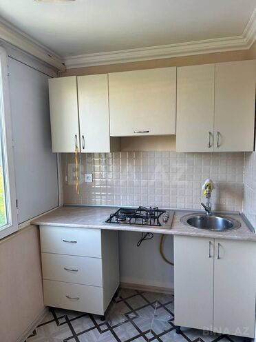 Продаётся 2-комн. вторичка 40 м², м. Нефтчиляр, photo 5 from 14