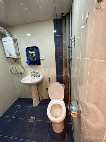 Продаётся 2-комн. вторичка 40 м², м. Нефтчиляр, photo 11 from 14