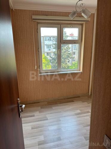 Продаётся 2-комн. вторичка 40 м², м. Нефтчиляр, photo 13 from 14