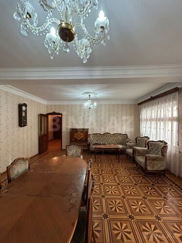 Satılır 5 otaqlı köhnə tikili 150 m², Azadlıq Prospekti m., photo 12 from 24