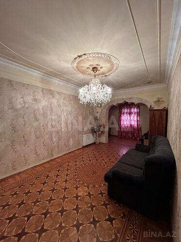 Satılır 5 otaqlı köhnə tikili 150 m², Azadlıq Prospekti m., photo 20 from 24