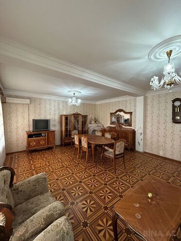 Satılır 5 otaqlı köhnə tikili 150 m², Azadlıq Prospekti m., photo 11 from 24