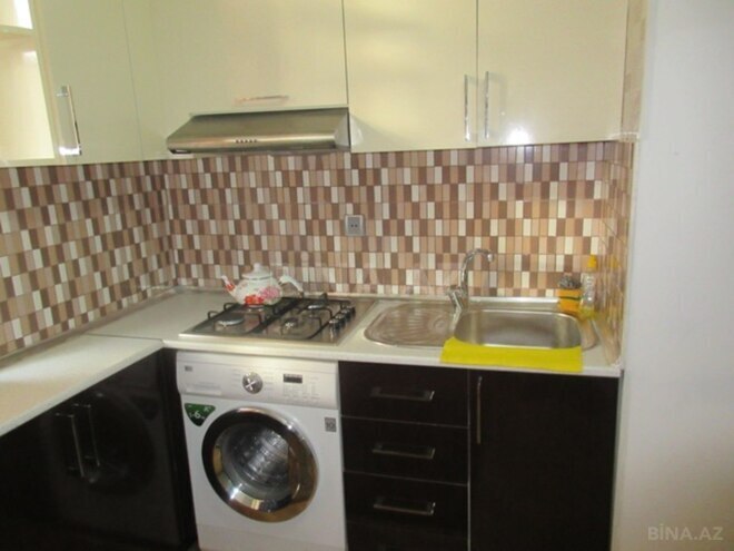 Продаётся 3-комн. вторичка 60 м², м. Гянджлик, photo 8 from 17