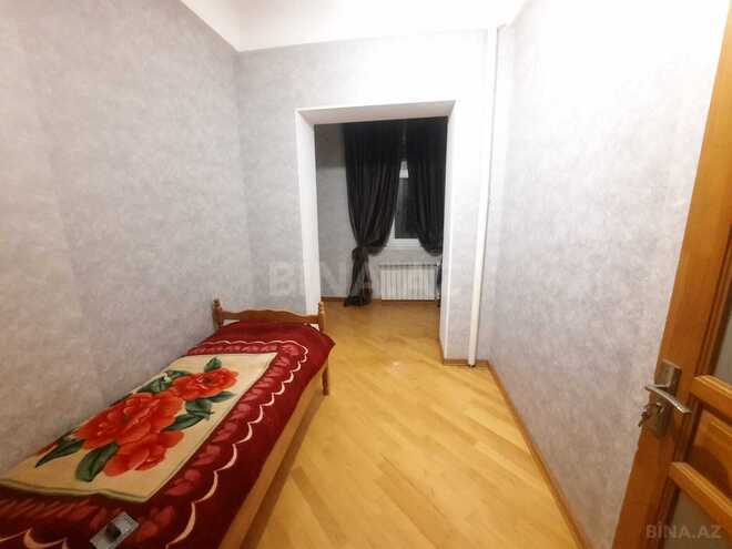 Продаётся 3-комн. вторичка 60 м², м. Гянджлик, photo 12 from 17