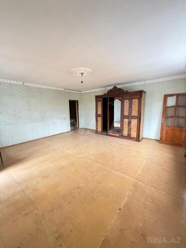 Satılır 4 otaqlı köhnə tikili 130 m², Bakıxanov q., photo 3 from 19