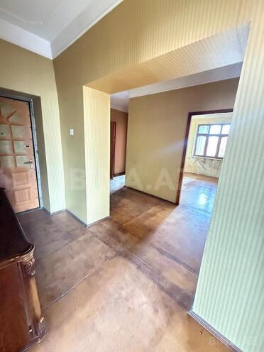 Satılır 4 otaqlı köhnə tikili 130 m², Bakıxanov q., photo 5 from 19