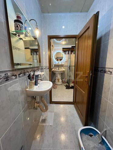 Satılır 4 otaqlı köhnə tikili 120 m², Gənclik m., photo 15 from 18