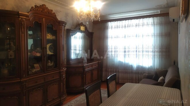 Продаётся 3-комн. вторичка 60 м², м. Кара Караев, photo 3 from 32
