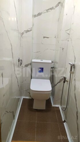 Продаётся 3-комн. вторичка 60 м², м. Кара Караев, photo 21 from 32