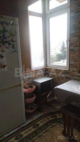 Продаётся 3-комн. вторичка 60 м², м. Кара Караев, photo 25 from 32