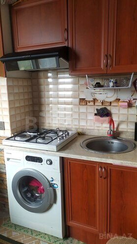 Продаётся 3-комн. вторичка 60 м², м. Кара Караев, photo 26 from 32