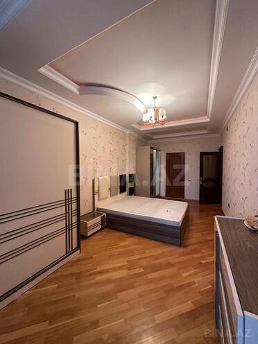 Сдаётся 3-комн. новостройка 125 м², м. Низами, photo 7 from 13