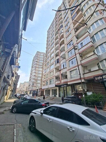 Продаётся 3-комн. вторичка 65 м², м. Нариман Нариманов, photo 5 from 11