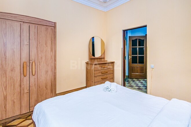 İcarəyə verilir 3 otaqlı köhnə tikili 100 m², Sahil m., photo 8 from 22