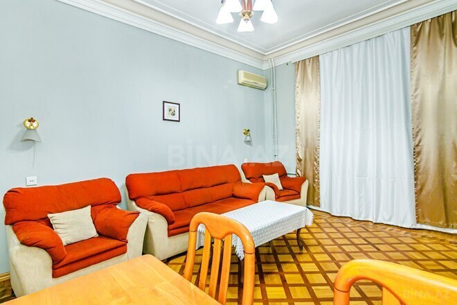 İcarəyə verilir 3 otaqlı köhnə tikili 100 m², Sahil m., photo 3 from 22
