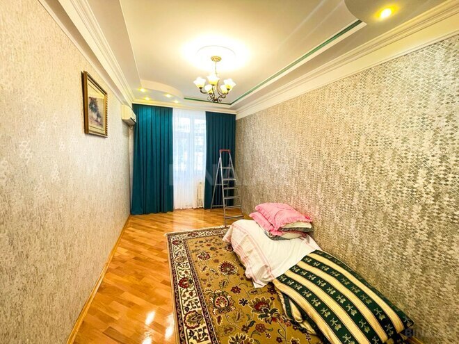 Сдаётся 3-комн. новостройка 120 м², м. Ази Асланов, photo 8 from 17