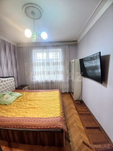 Продаётся 2-комн. вторичка 65 м², м. Ахмедлы, photo 10 from 13