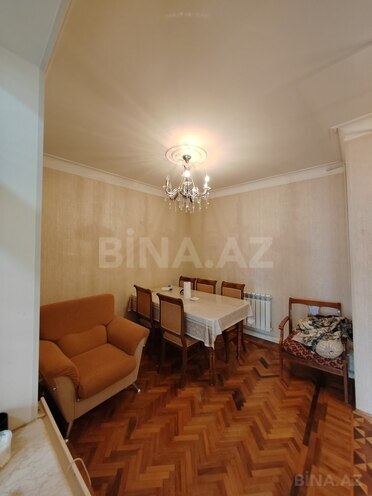 Satılır 5 otaqlı köhnə tikili 120 m², Həzi Aslanov m., photo 15 from 23