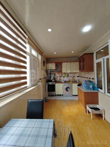 Satılır 5 otaqlı köhnə tikili 120 m², Həzi Aslanov m., photo 16 from 23