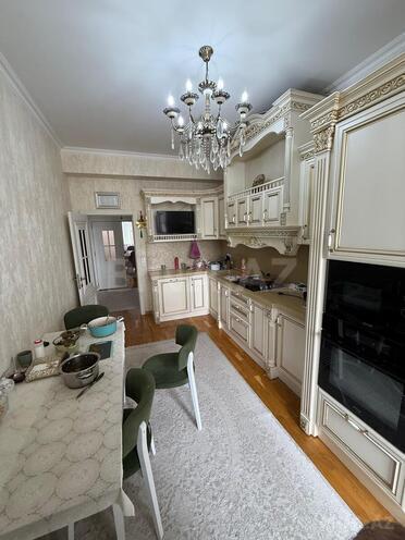 Satılır 4 otaqlı yeni tikili 167 m², İnşaatçılar m., photo 9 from 17