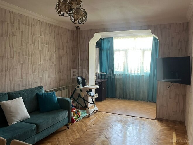 Satılır 2 otaqlı köhnə tikili 45 m², Qara Qarayev m., photo 3 from 12