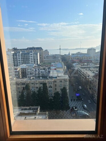 İcarəyə verilir 4 otaqlı yeni tikili 250 m², Sahil m., photo 7 from 28