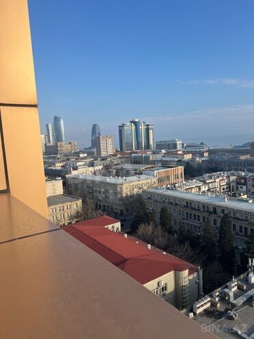 İcarəyə verilir 4 otaqlı yeni tikili 250 m², Sahil m., photo 1 from 28