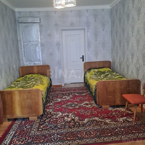 Сдаётся 2-комн. вторичка 60 м², м. Низами, photo 3 from 12