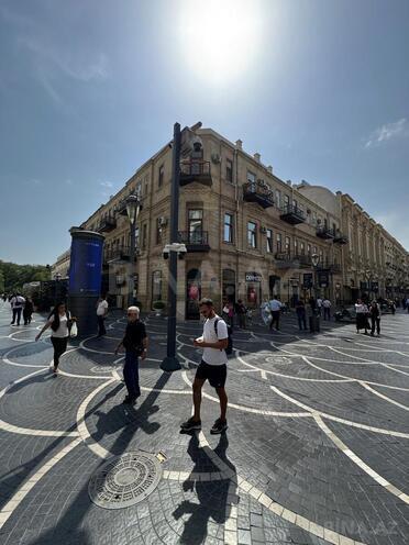 Продаётся 3-комн. вторичка 48 м², м. Сахил, photo 28 from 32