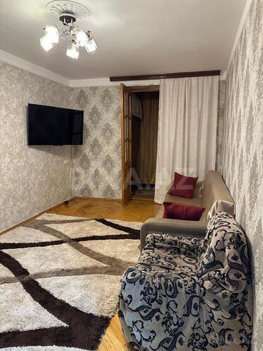 İcarəyə verilir 1 otaqlı köhnə tikili 60 m², İnşaatçılar m., photo 1 from 11