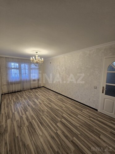 Satılır 2 otaqlı köhnə tikili 55 m², Xalqlar Dostluğu m., photo 1 from 13