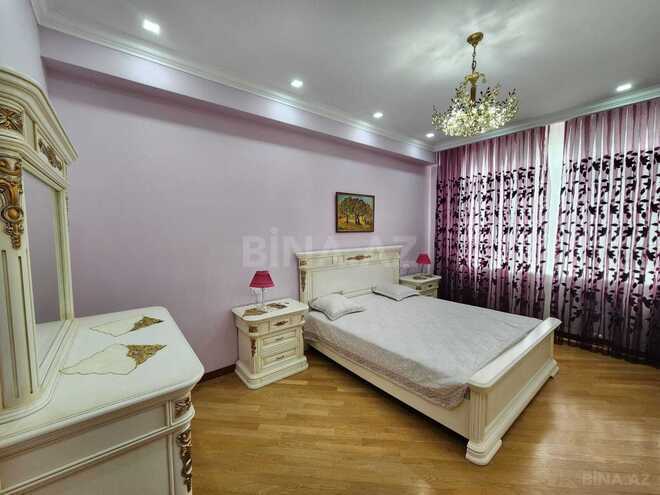 Сдаётся 3-комн. новостройка 155 м², м. Низами, photo 12 from 17
