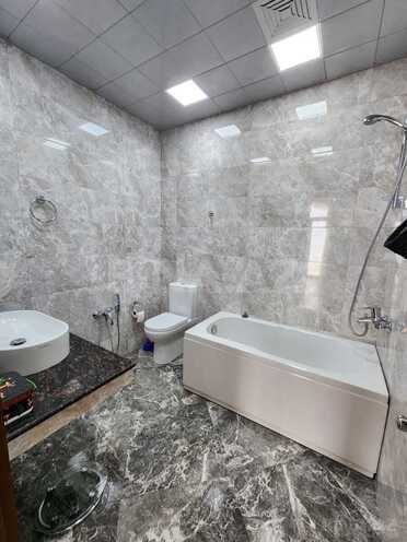 Сдаётся 3-комн. новостройка 155 м², м. Низами, photo 9 from 17
