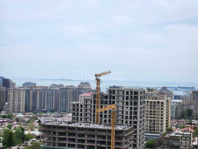 Сдаётся 3-комн. новостройка 155 м², м. Низами, photo 1 from 17