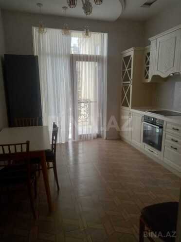 Сдаётся 3-комн. новостройка 135 м², Хатаинский р., photo 5 from 18