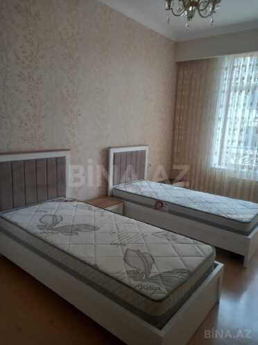 Сдаётся 3-комн. новостройка 135 м², Хатаинский р., photo 16 from 18
