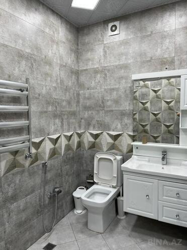 Сдаётся 2-комн. новостройка 66 м², м. 8 ноября, photo 18 from 31