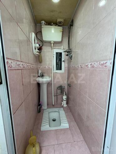 Satılır 3 otaqlı köhnə tikili 55 m², İnşaatçılar m., photo 10 from 18