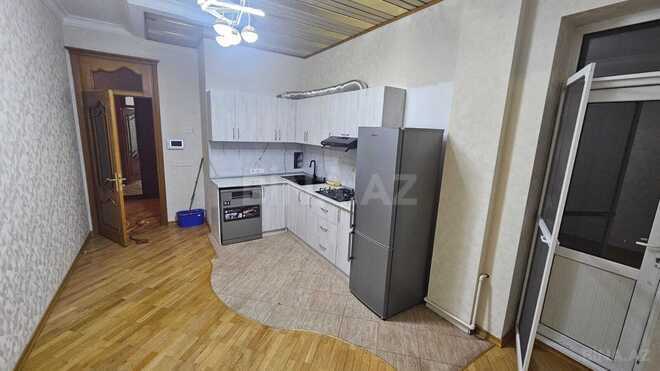 Сдаётся 3-комн. новостройка 130 м², Насиминский  р., photo 13 from 21