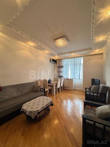 Сдаётся 2-комн. новостройка 60 м², м. Иншаатчылар, photo 1 from 12