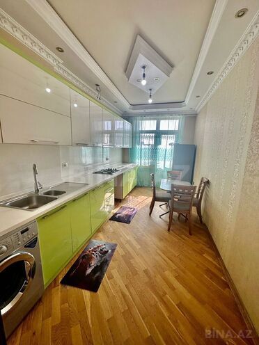 Сдаётся 2-комн. новостройка 90 м², м. Нефтчиляр, photo 1 from 12