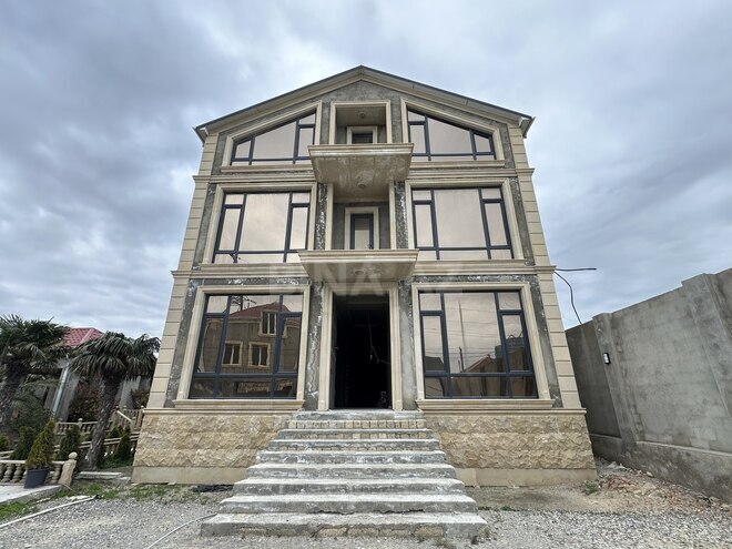 Satılır 7 otaqlı həyət evi/bağ evi 390 m², Binəqədi r., photo 1 from 10
