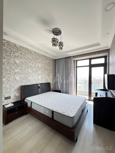 Сдаётся 2-комн. новостройка 70 м², м. Элмляр Академиясы, photo 4 from 13