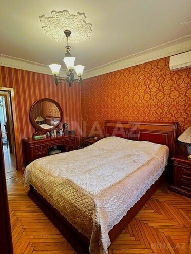 Satılır 4 otaqlı köhnə tikili 110 m², Yasamal r., photo 6 from 19