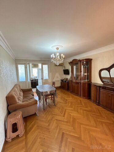 Satılır 4 otaqlı köhnə tikili 75 m², Memar Əcəmi m., photo 3 from 16