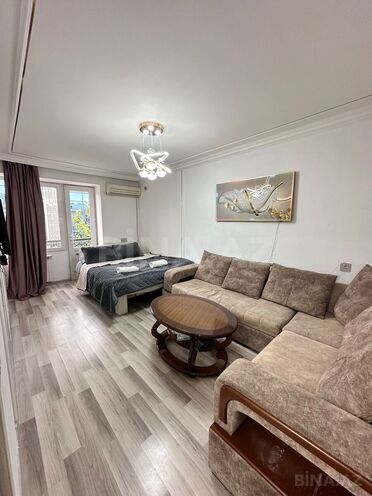 İcarəyə verilir 2 otaqlı köhnə tikili 55 m², Sahil m., photo 3 from 25