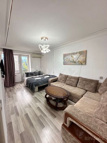 İcarəyə verilir 2 otaqlı köhnə tikili 55 m², Sahil m., photo 1 from 25