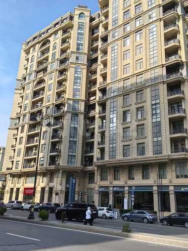 Сдаётся 2-комн. новостройка 79 м², м. Гянджлик, photo 1 from 17